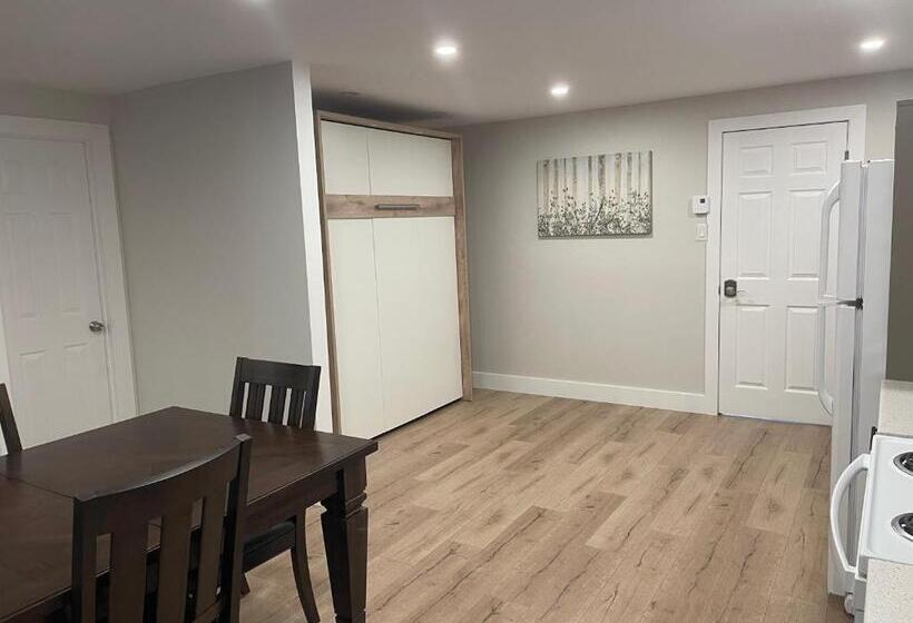 Apartament 1 Dormitor, Le Pimbina