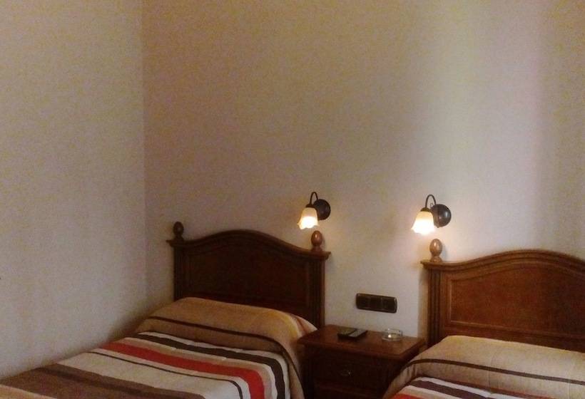 اتاق استاندارد, Hostal Granada