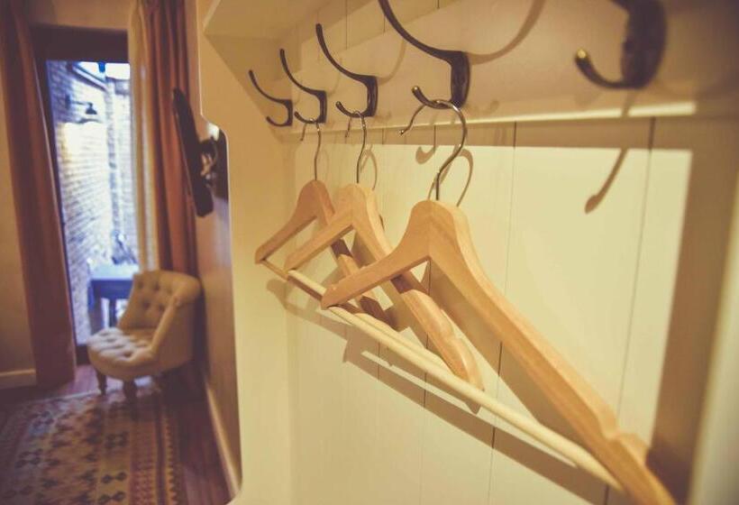 スタンダードルーム, Boabdil Guesthouse