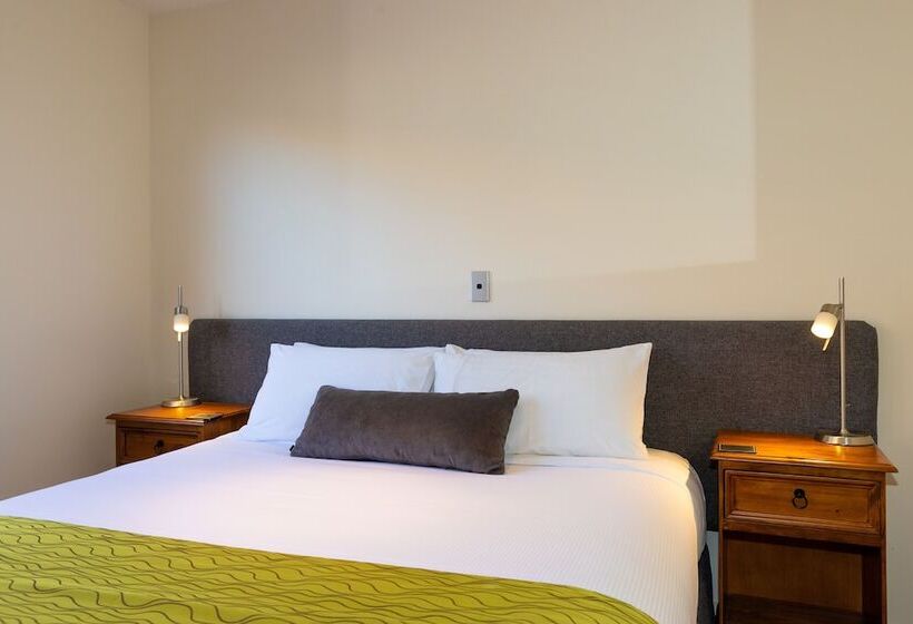 شقة غرفتين, Harvest Lodge Motel