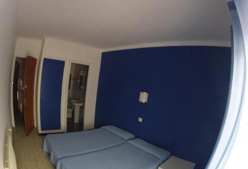 标准间带阳台, Hostal German