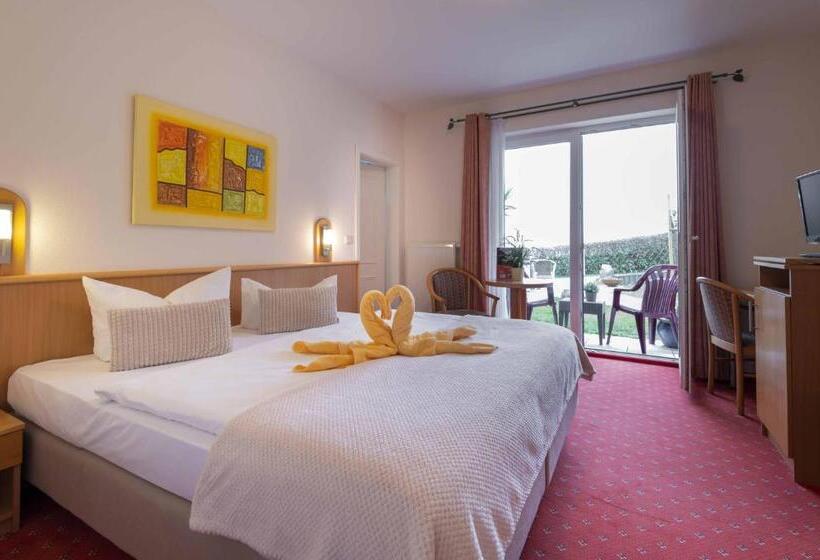 Номер Стандарт с Террасой, Pension Erdmann   Hotel Garni