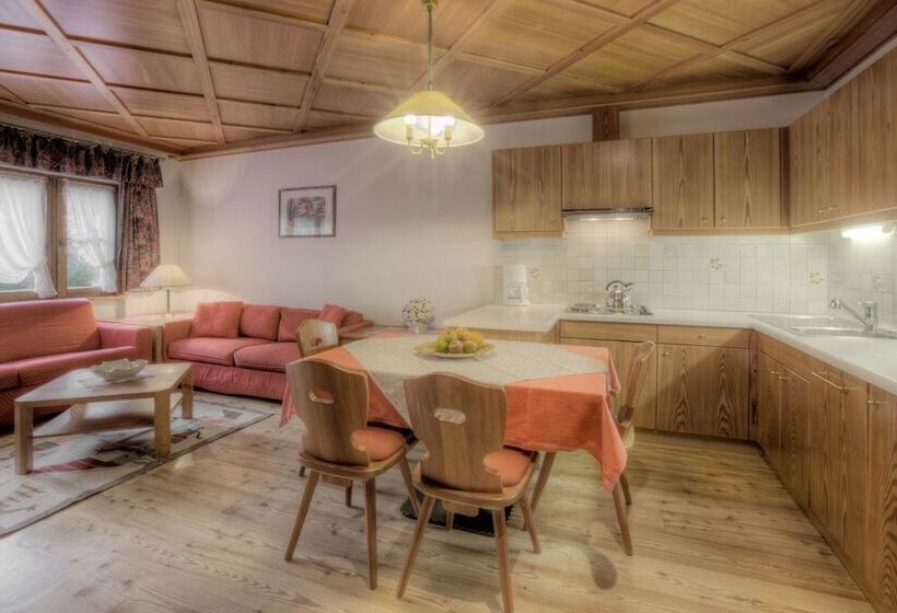 Апартаменты 1 Спальня Нижний Этаж, Residence Dolomieu
