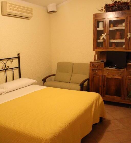 اتاق سوپریور خانوادگی, Angelucci Agriturismo Con Camere E Agri Camping