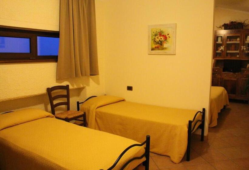 اتاق سوپریور خانوادگی, Angelucci Agriturismo Con Camere E Agri Camping