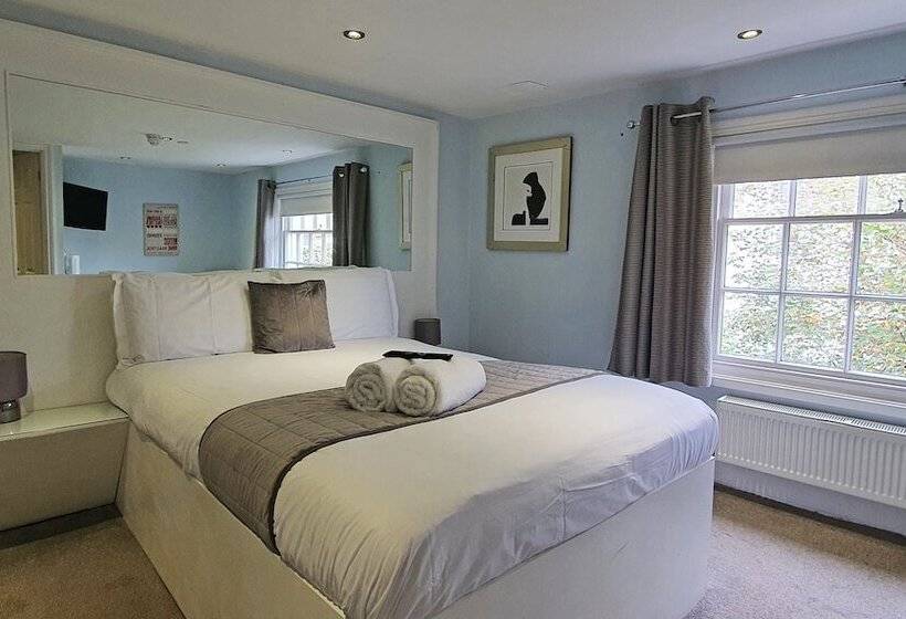غرفة قياسية, Churchill Guest House