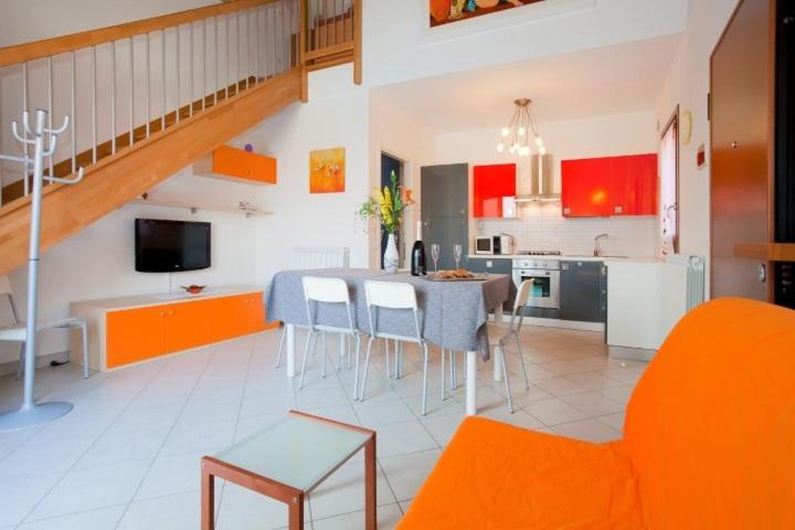 سوئیت پرزیدنت, Apartments Villaggio Dei Fiori Extra Luxury 4 Stars   Great Family Resort   Petz Friendly   With Hyp
