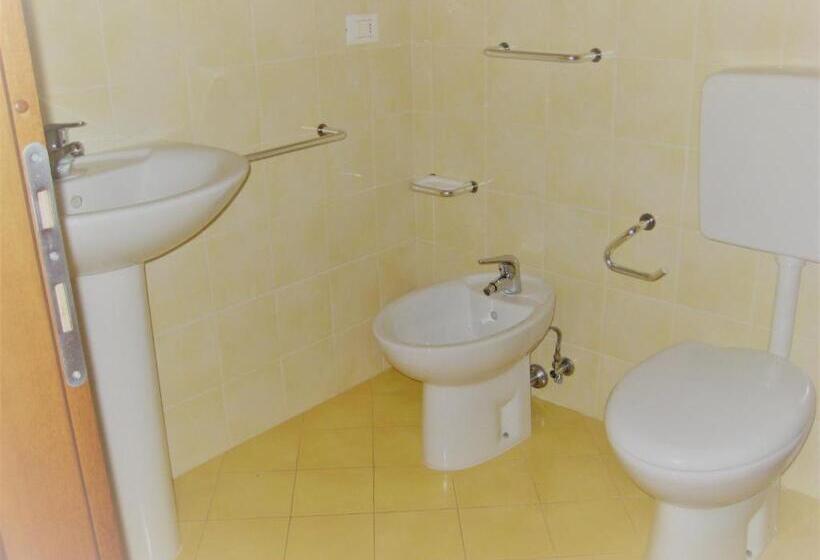 اتاق استاندارد چهارنفره با چشم‌انداز باغ, Apartments Villaggio Dei Fiori Extra Luxury 4 Stars   Great Family Resort   Petz Friendly   With Hyp