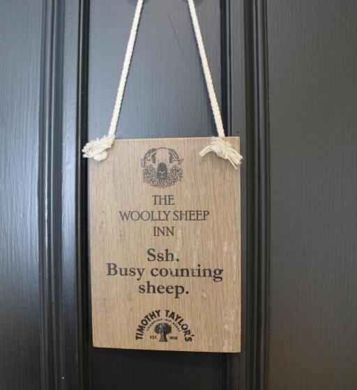 Номер Стандарт Индивидуальный, The Woolly Sheep Inn