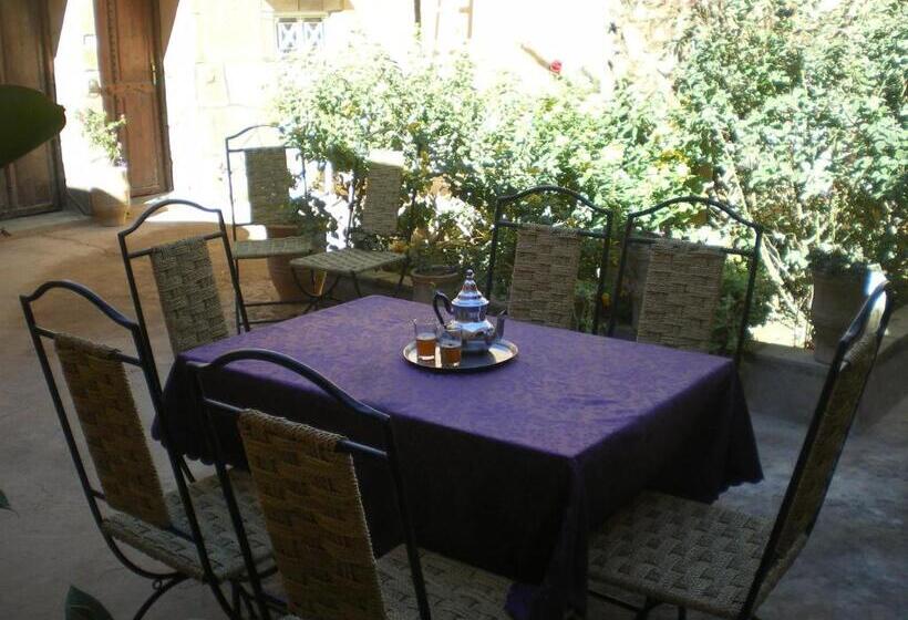 اتاق استاندارد سه تخته با سرویس بهداشتی مشترک, Maison D  Hôtes Ait Hmid