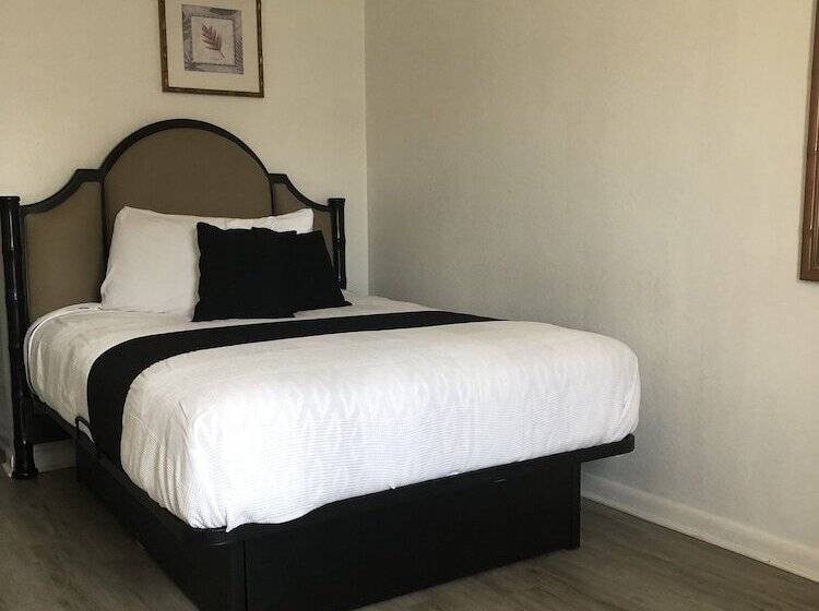 Апартаменты 2 Спальни, Holiday Isles Resort