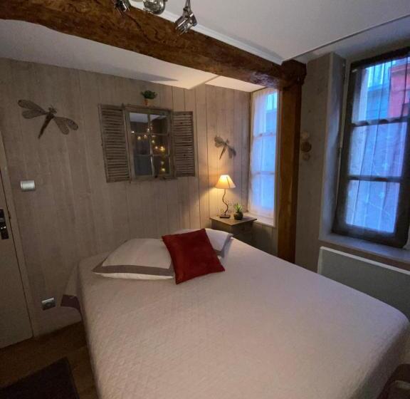 Quarto Estandar, Au Bois Normand