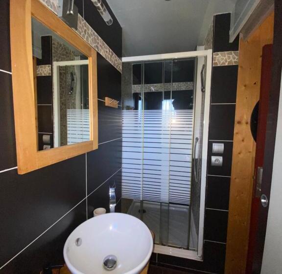 Quarto Dúplex, Au Bois Normand