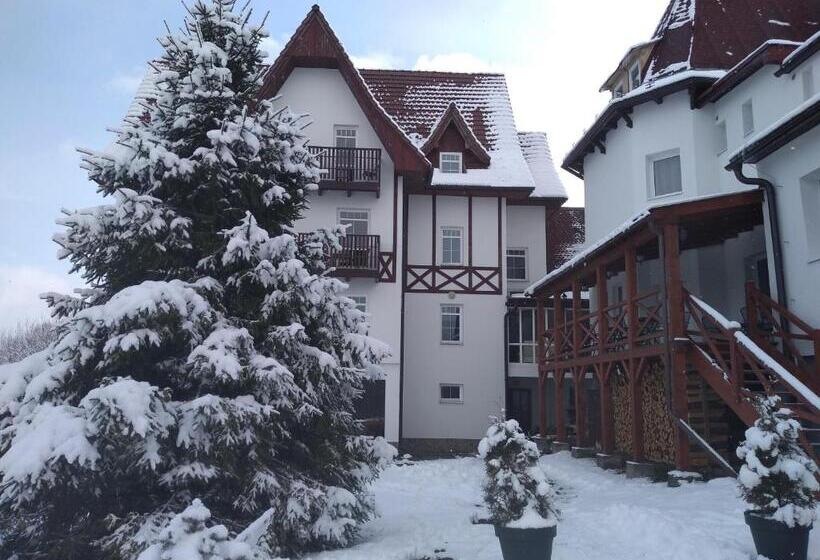 Дом 1 Спальня, Penzión Chata Valaška