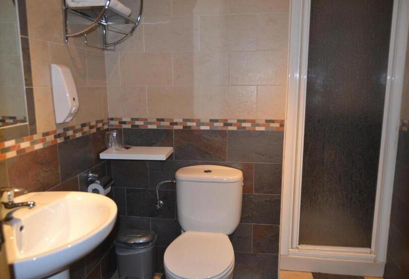اتاق استاندارد, Hostal Arévacos