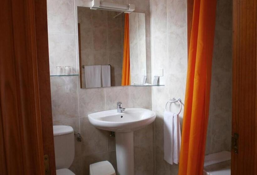Номер Стандарт, Hostal Ezkaurre