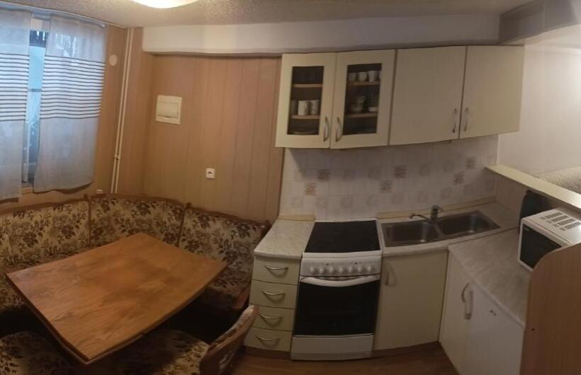 آپارتمان 1 خوابه, Apartments Gubanec