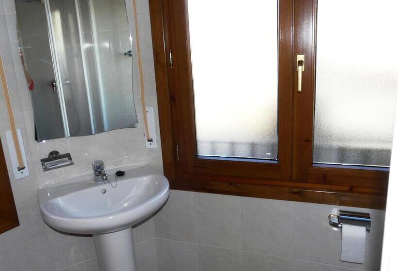 Номер Стандарт Индивидуальный, Hostal Casa Castro