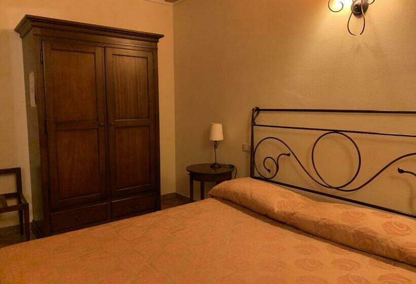 Номер Стандарт Трехместный, Seiterre Agriturismo Tenuta San Leone