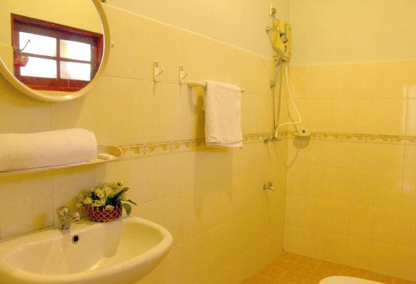 Трехместный Номер Deluxe, Green Land Guest House