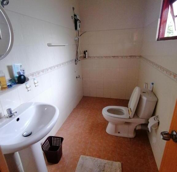 Четырехместный Номер Deluxe, Green Land Guest House