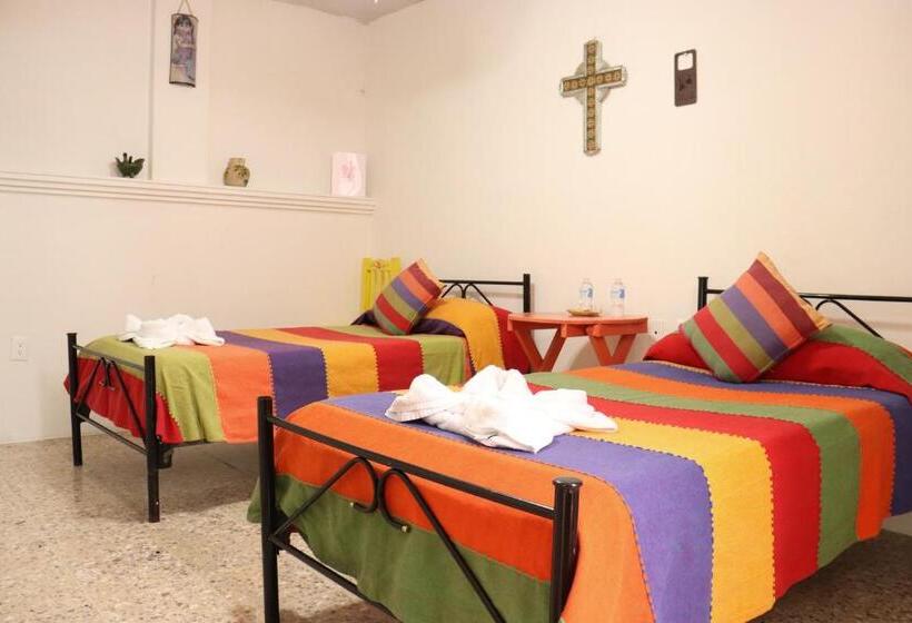 اتاق استاندارد با سرویس بهداشتی مشترک, Posada Don Mario