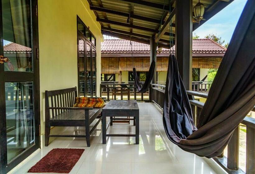 اتاق استاندارد با چشم‌انداز باغ, Mr Tho S Bungalows