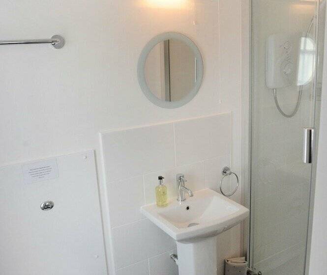 Номер Basic, Ty Helyg Guest House