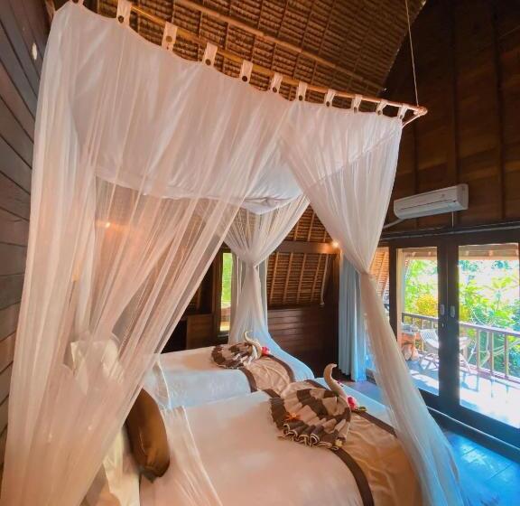 デラックスルーム, Harta Lembongan Villas