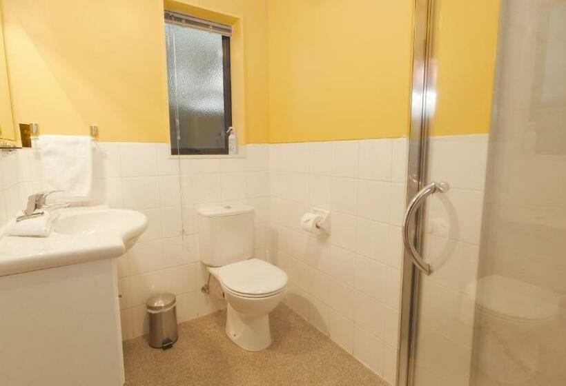 Студия Стандарт, Randolph Motel Apartments
