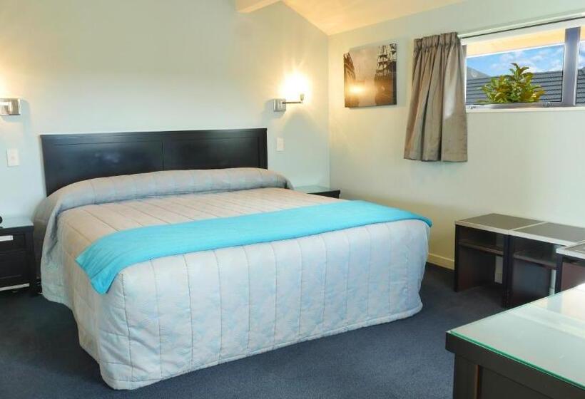 Апартаменты 1 Спальня, Randolph Motel Apartments