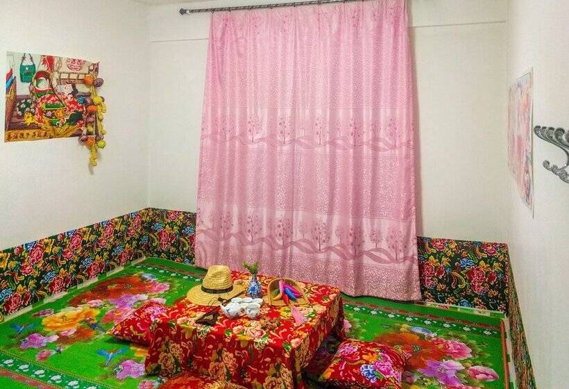 חדר סטנדרט לשלושה, Rime Island Manzhaosongju Inn
