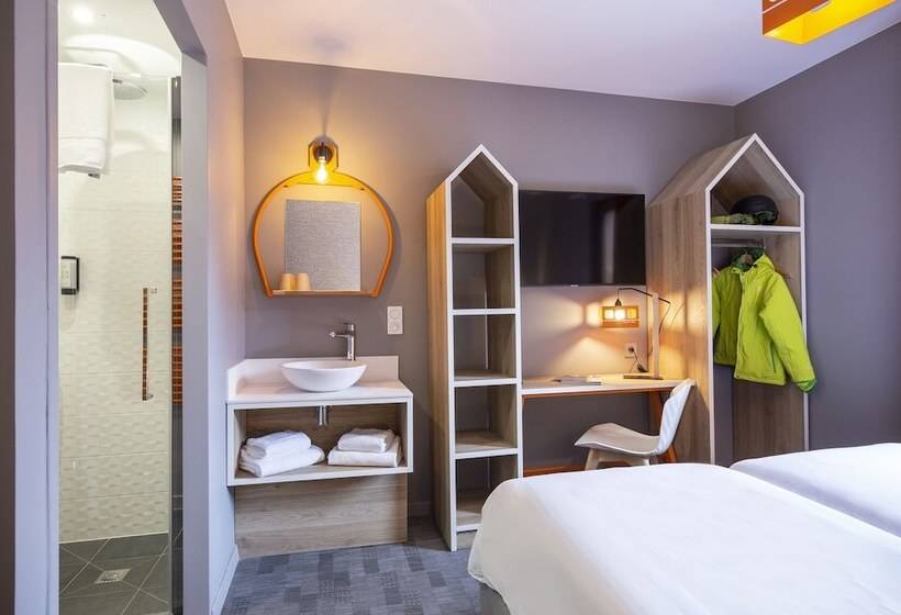اتاق کلاب, Base Camp Lodge   Bourg Saint Maurice