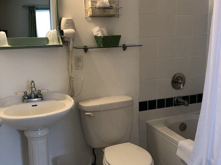 Номер Стандарт, Auberge Knowlton