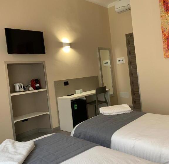 Standard Room with Balcony, Aparthotel San Gregorio 45