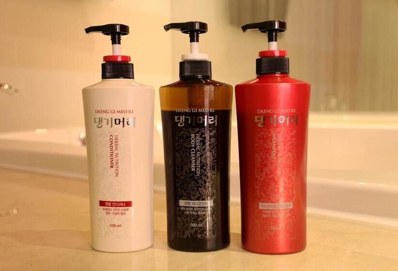 اتاق استاندارد, Hwagok Lush