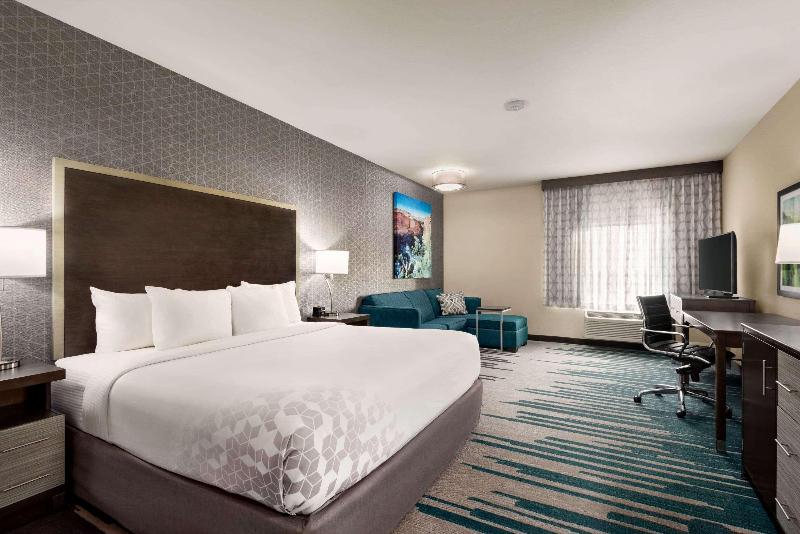 이그제큐티브 룸 킹사이즈 침대, La Quinta By Wyndham Clovis Ca