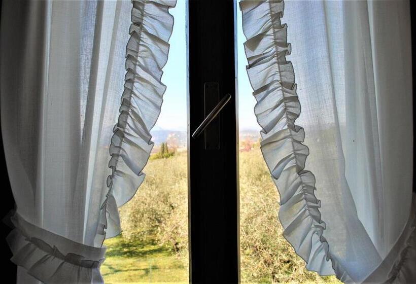 اتاق لوکس, Agriturismo Melograno D'oro