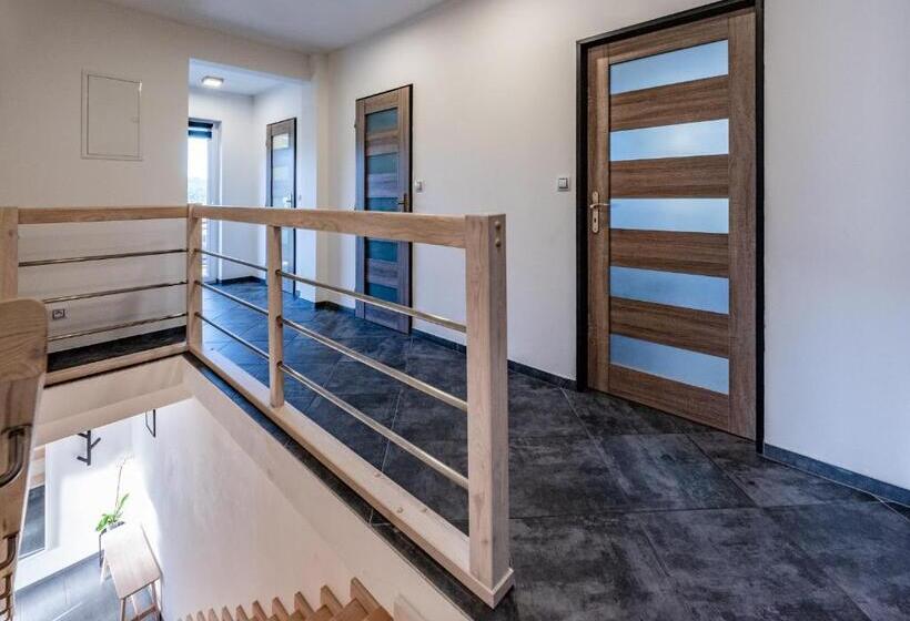 Апартаменты 1 Спальня с Террасой, Bergresort Apartments