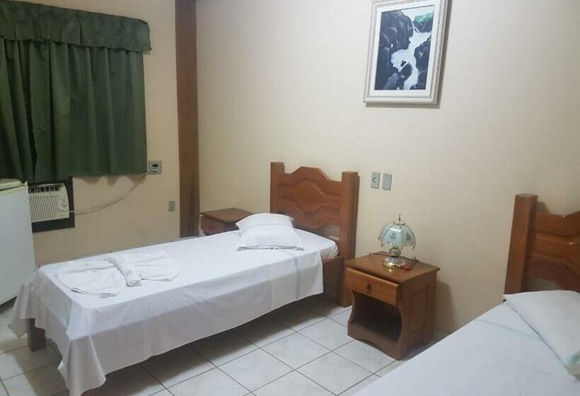 Quarto Estandar, Turismo