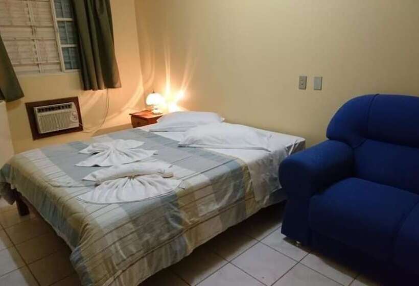 Quarto Estandar, Turismo