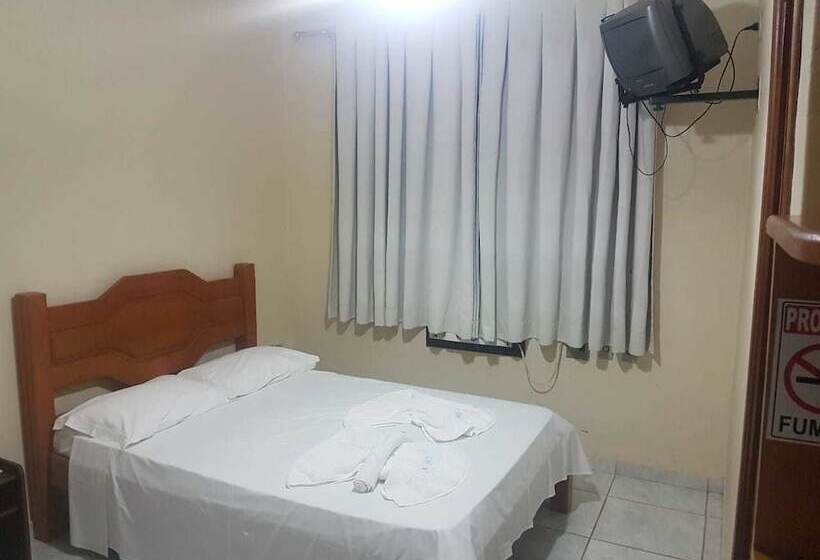 اتاق استاندارد, Turismo