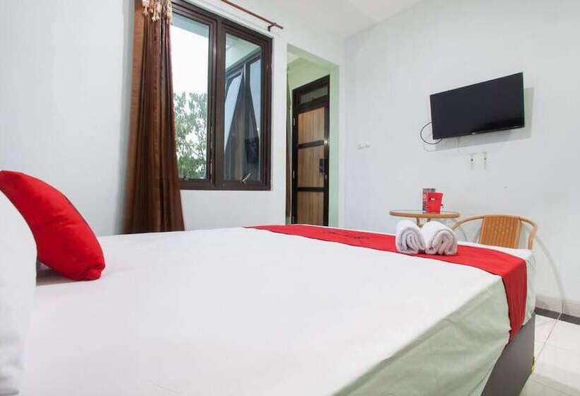 Номер Стандарт, Reddoorz Syariah Near Dbl Arena 2
