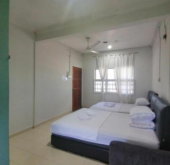 Семейный Номер, Fbs Inn Dungun