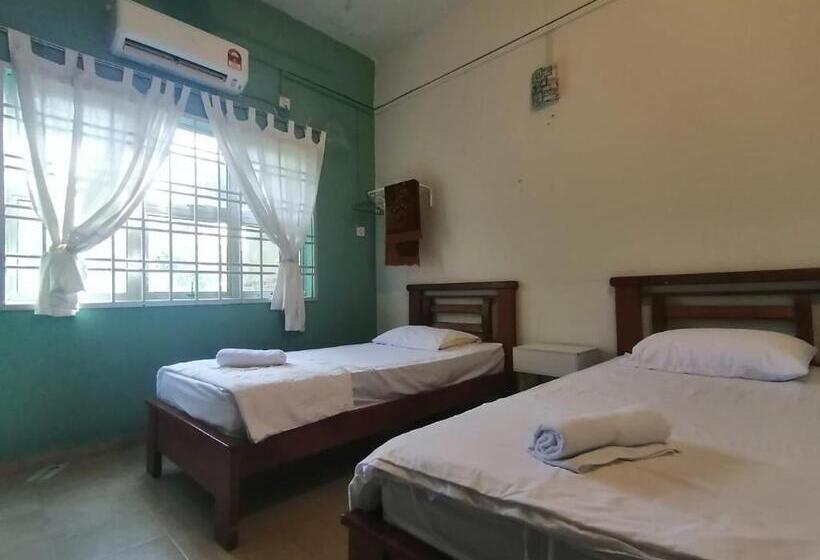 Номер Стандарт, Fbs Inn Dungun