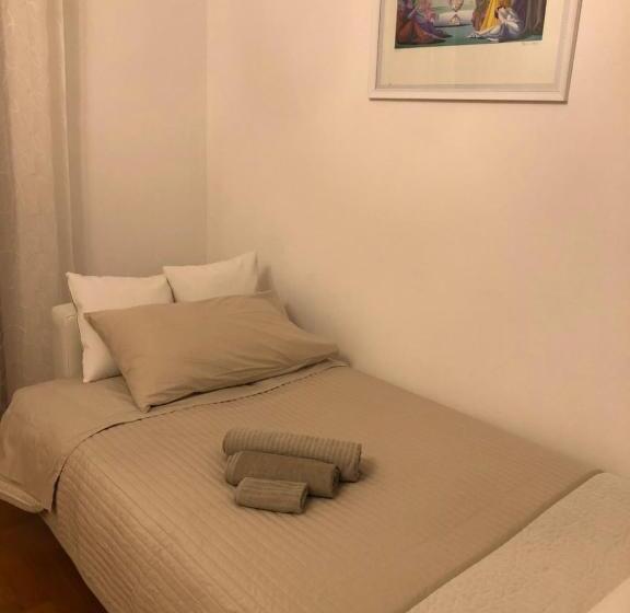 Номер Стандарт Вид на Сад, B&b La Serenissima
