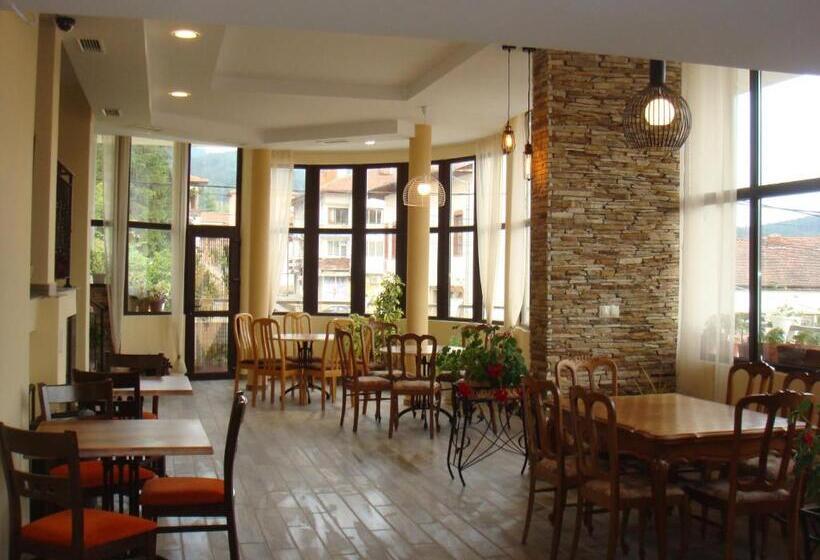 Номер Стандарт с Террасой, Guest House & Bistro Lefterova
