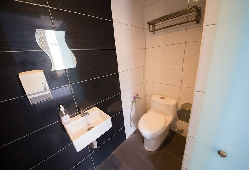 Номер Стандарт Индивидуальный, Golden Pearl Hotel Near Universiti Tun Hussein Onn Malaysia Uthm