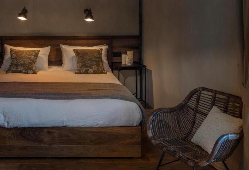 Номер Superior, Relais Castello Di Morcote