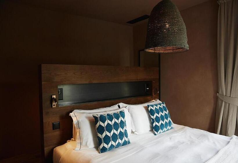 Номер Superior, Relais Castello Di Morcote